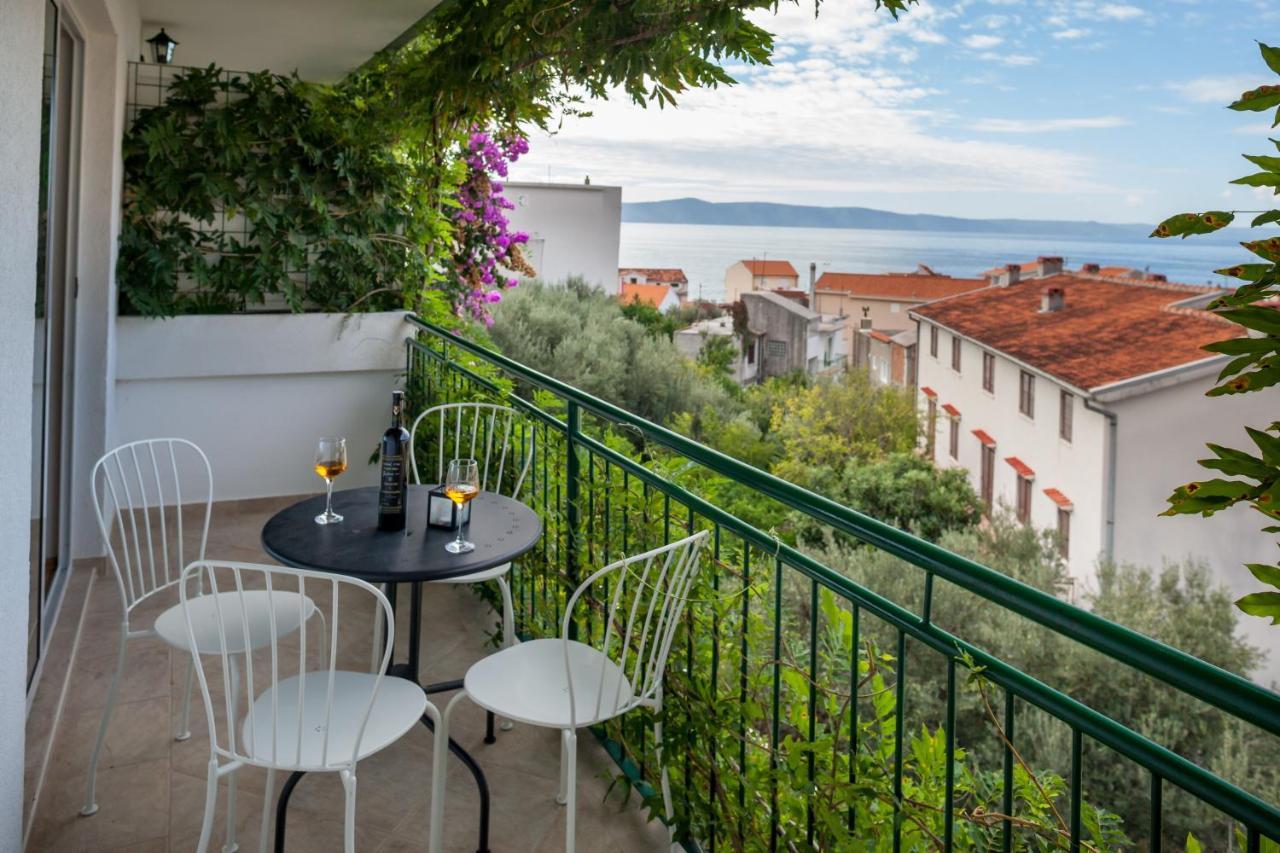 Apartments Leut 80M From The Sea Подгора Екстериор снимка