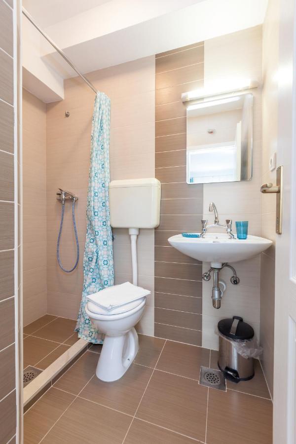 Apartments Leut 80M From The Sea Подгора Стая снимка