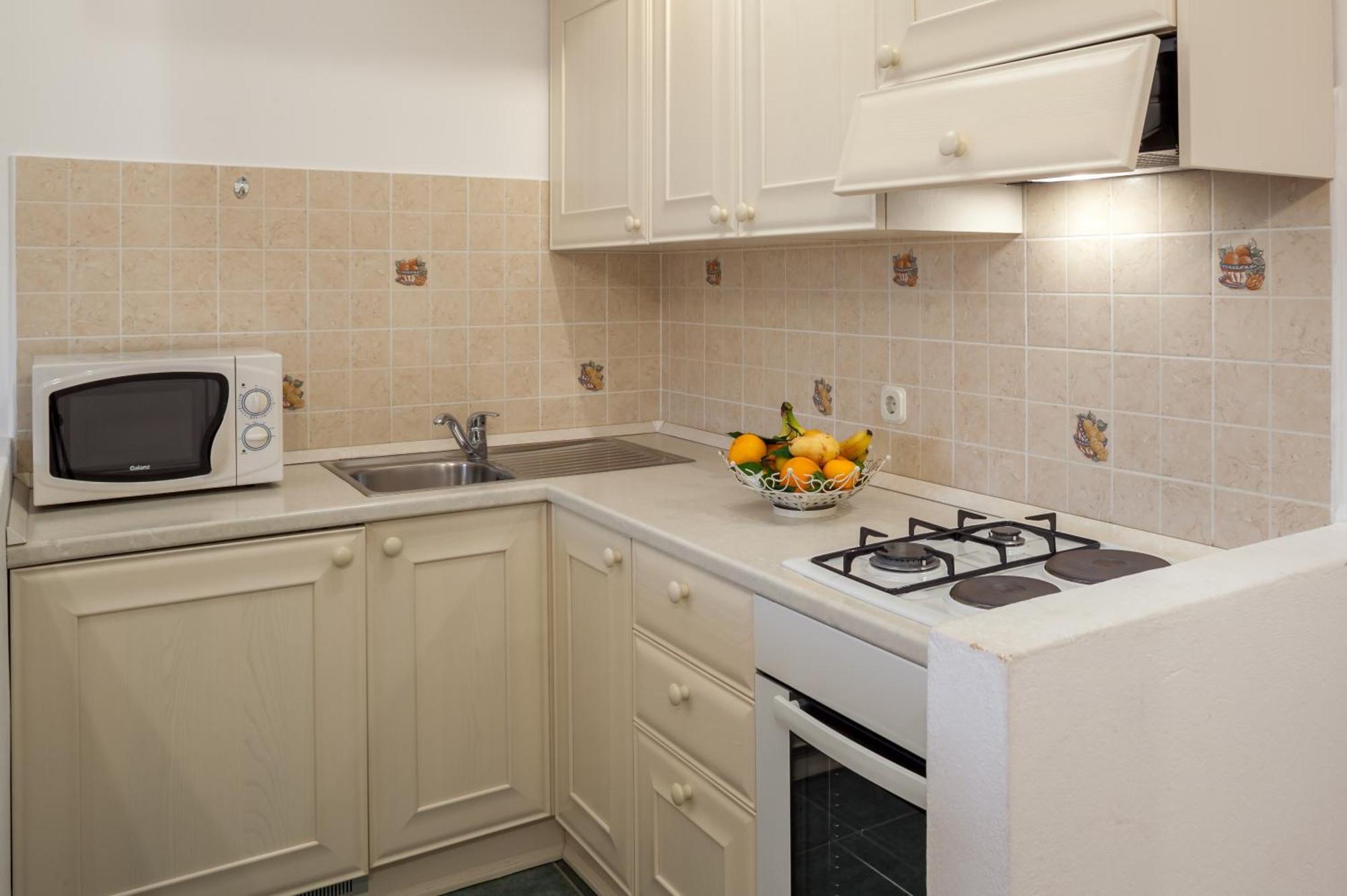 Apartments Leut 80M From The Sea Подгора Стая снимка