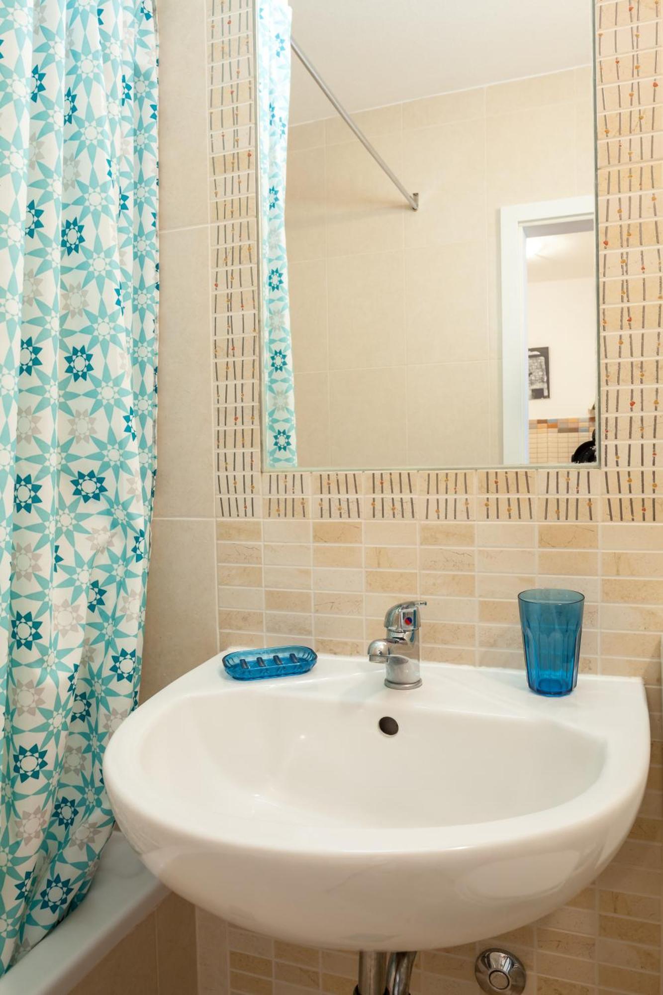 Apartments Leut 80M From The Sea Подгора Стая снимка